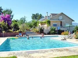 Villa De Rêve avec Piscine XXL Vue Panoramique