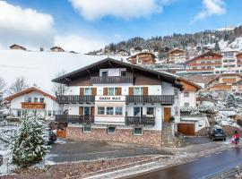 Garni Hotel Max, rumah tamu di Santa Cristina in Val Gardena