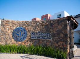 Saint George Hotel - Spa & Temazcal، فندق في تيكيسكيابان