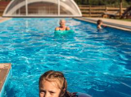 Górski Ogród, hotel con piscina a Łagów