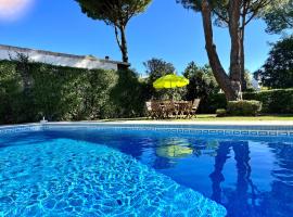 Vilamoura Ocean Villa with Pool by Homing, hotel u Vilamouri