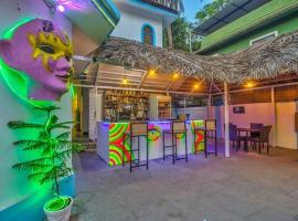 Candolim Boutique House, hotel i Candolim