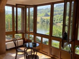 Boutique Guesthouse Das WOHLGEMUTH HEIM Mosel Weingut, khách sạn ở Zell an der Mosel