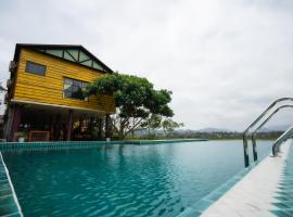 Greenfield Ecostay, strandhotell i Phong Nha