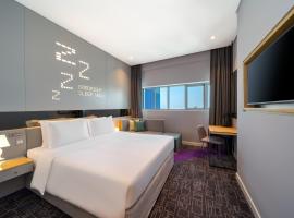 Studio M Al Barsha Hotel by Millennium, hotelli Dubaissa