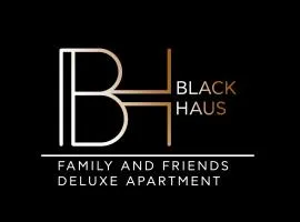 BLACKHAUS FAMILY AND FRIENDS DELUXE APARTMENT