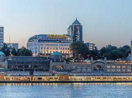 Hotel Hafen Hamburg, hotel en Hamburgo