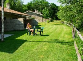 Bungalows - Serra do Gerês, casa per le vacanze a Campo do Gerês