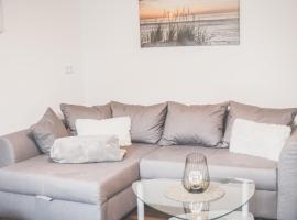 NEU! Moderne Ferienwohnung Knüllwald, hotel en Knüllwald