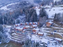 Chalet in Neukirchen for 4 people, hotel em Neukirchen am Grossvenediger