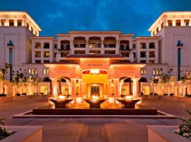 The St. Regis Saadiyat Island Resort, Abu Dhabi, hotel pantai di Abu Dhabi