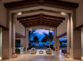 The Ritz-Carlton, Turks & Caicos: Providenciales şehrinde bir otel