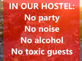 "No party & Many rules" Hostel N1, ξενοδοχείο στη Σόφια