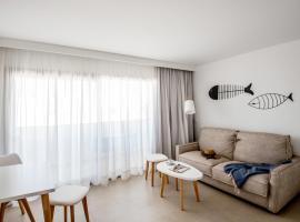 Apartamentos Top Secret Prestige Es Pujols - Formentera Vacaciones: Es Pujols'ta bir kendin pişir kendin ye tesisi