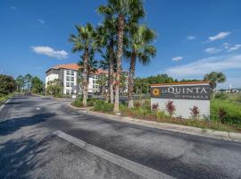 La Quinta by Wyndham PCB Pier Park area, хотел в Панама Сити Бийч