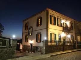 Artemis Traditional Hotel