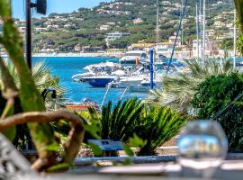 Hotel Les Palmiers, hótel í Sainte-Maxime