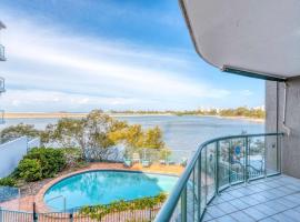 4shore@waterfrontplace, hotel de playa en Maroochydore