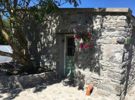 Fermoyle Properties Glynn's Cottage, ξενοδοχείο που δέχεται κατοικίδια σε Fanore