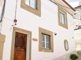 Casa das Gémeas - Moradia rústica, hotel en Castelo de Vide