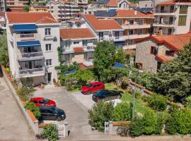 Marinero Apartments, hótel í Budva