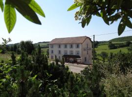 Hôtel l'Annexe, hotel v mestu Moux-en-Morvan