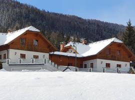 Ferienhaus Alpenblick, hotel v destinaci Krakauschatten