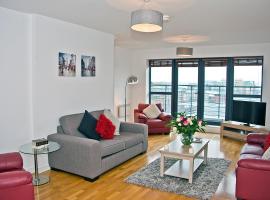 Base Serviced Apartments - Duke Street, khách sạn ở Liverpool