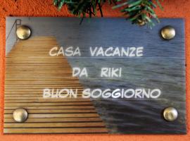 CASA VACANZE DA RIKI, casa o chalet en Peschiera del Garda