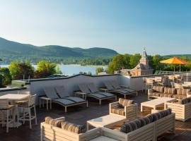 Courtyard by Marriott Lake George – hotel w mieście Lake George