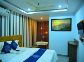 Hotel Housefinch Residency, hotel em Bangalore