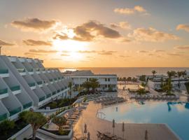 Radisson Blu Resort, Lanzarote Adults Only, kuurort sihtkohas Costa Teguise