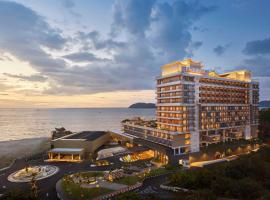 PARKROYAL Langkawi Resort, hotel u gradu Pantai Čenang