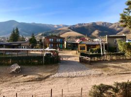 Cabañas Cultura Tafi, hotel u gradu Tafi del Valje