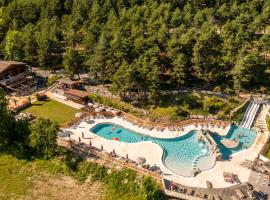 Camping RCN Les Collines de Castellane, hotel a Castellane