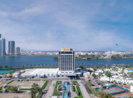 Hotel Holiday International, budgethotel i Sharjah