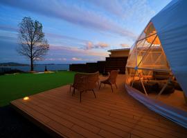 LEMON FARM GLAMPING simanami, hotel i Onomichi