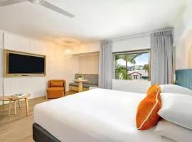 Mercure Cairns