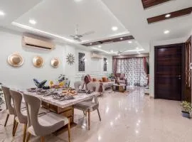 Pentagon - 5 Bedroom Apartment Saket, South Delhi