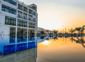 Mc Palace Hotel Spa & Convention, hotel en Kyrenia