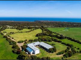 Pt Hesse Luxury Coastal Homestead, хотел в Порт Кембъл