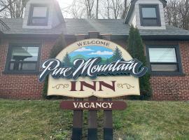 Pine Mountain Inn，位于Pineville的度假短租房