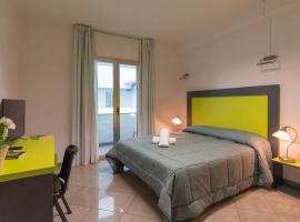 Delta Rooms, hotel sa Olbia