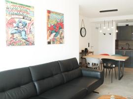 Marvel-Apartment - für Freunde & Familien, stadtnah, Parkplatz, E-Ladestation, Gitterbox für Fahrräder, Fitnessstudio, digitale Gästemappe mit Restaurant- und Unternehmenstipps, hotelli Koblenzissa