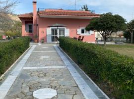 Villa Aris, kuća za odmor ili apartman u gradu 'Olympia'