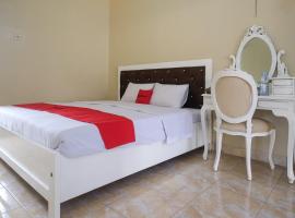 RedDoorz Syariah near Alun Alun Wonosobo 3, hotel v destinácii Wonosobo