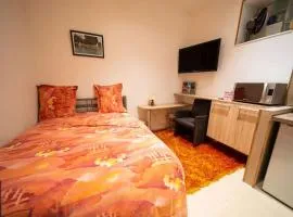 Studio Premium City center