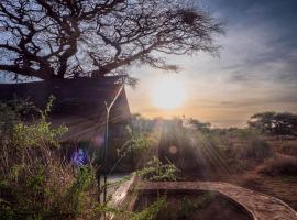 Tulia Amboseli Safari Camp, отель в городе Амбосели