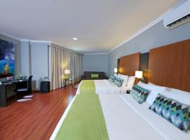 Aranjuez Hotel & Suites, hotell i David