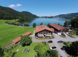 Der Anderlbauer am See, estancia rural en Schliersee